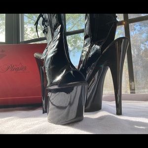 Black Platform Heels *Like New